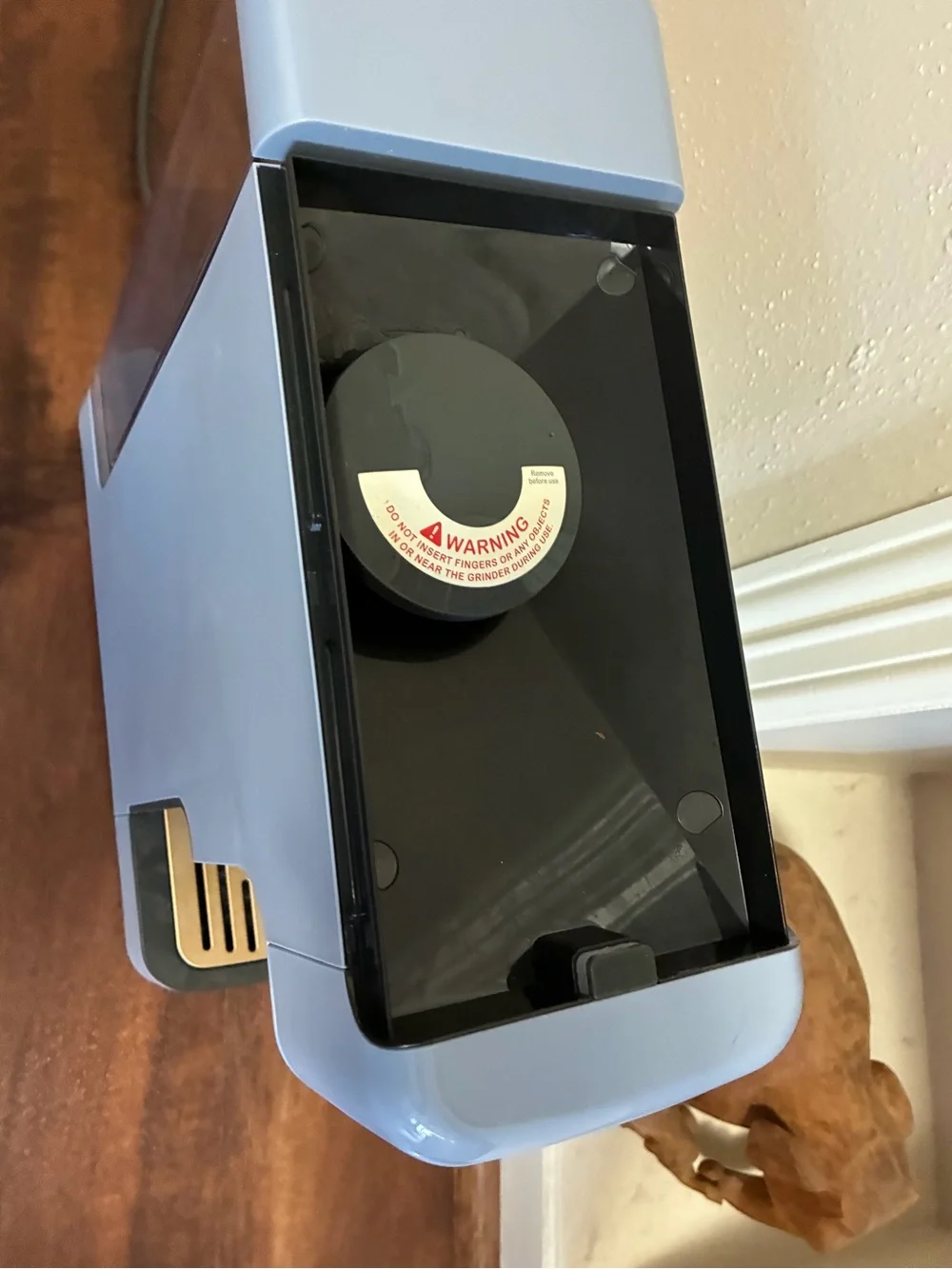 Beautiful Perfect Grind programmable coffee maker